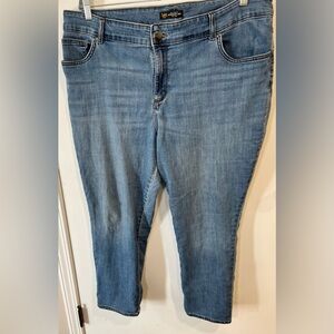 Lee Women's Classic Straight Leg Denim Jeans